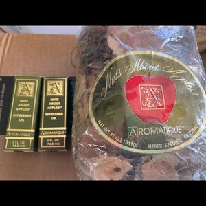 Nuts About Apples Aromatique potpourri lot